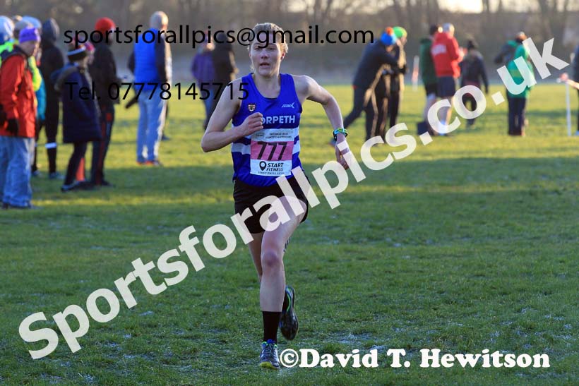 Senior womens 2022 North Eastern Cross Country Champs., Temple Park, South Shields.  Photo: David T. Hewitson/Sports for All Pics